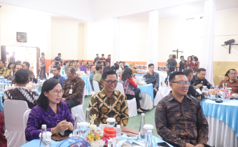 Bangli, Bawaslu Bangli – Bertempat di Gedung Sasana Bhayangkara, Kabupaten Bangli, Sabtu (1/8/2026), Badan Pengawas Pemilihan Umum (Bawaslu) Kabupaten Bangli menghadiri acara pisah sambut Kepala Kepolisian Resor (Kapolres) Bangli dari AKBP James I.S. Rajaguguk, S.I.K., M.H. kepada AKBP Anggun Adhika Putra, S.I.K., M.M. Kehadiran Bawaslu Bangli menjadi wujud komitmen dalam memperkuat sinergi antarlembaga guna mendukung stabilitas keamanan, penegakan hukum, dan penyelenggaraan demokrasi yang berkualitas di Ka