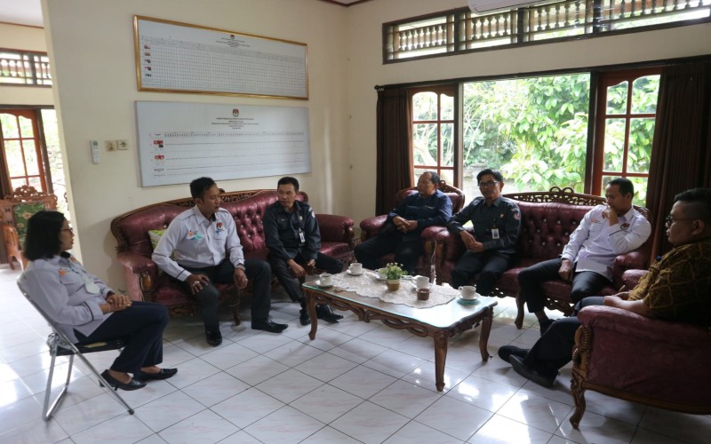 Bawaslu Dan KPU Bangli Komitmen Sukseskan Pemilu dan Pilkada Serentak 2024