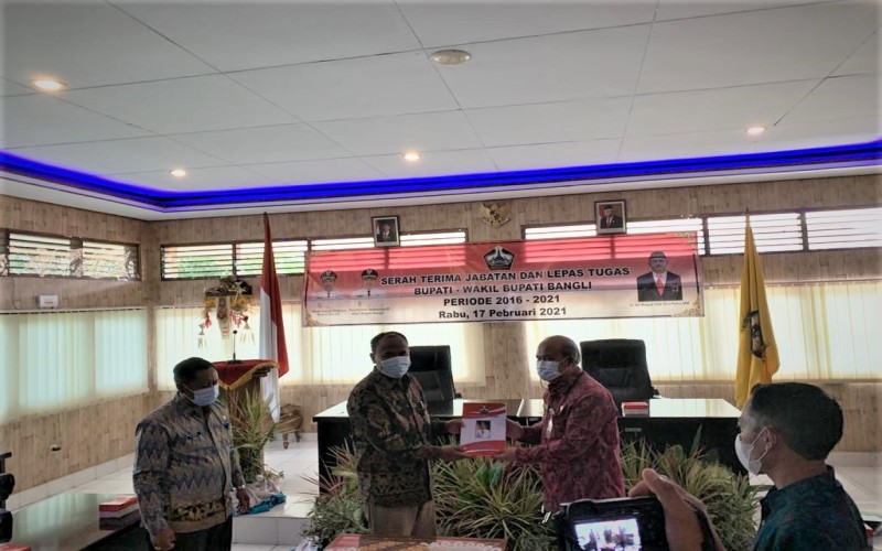 MASA JABATAN BUPATI BANGLI BERAKHIR, SEKDA DITUNJUK JADI PLH 