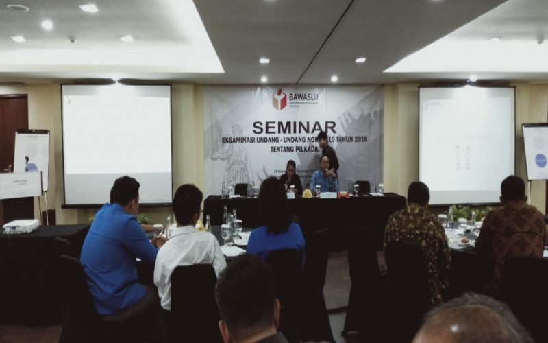 MENYONGSONG PILKADA 2020, BAWASLU BALI LAKSANAKAN SEMINAR EKSEMINASI UNDANG-UNDANG NO.10 TAHUN 2016 