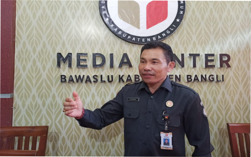 PELANTIKAN PANWASLU KELURAHAN/DESA SE-KABUPATEN BANGLI DITUNDA