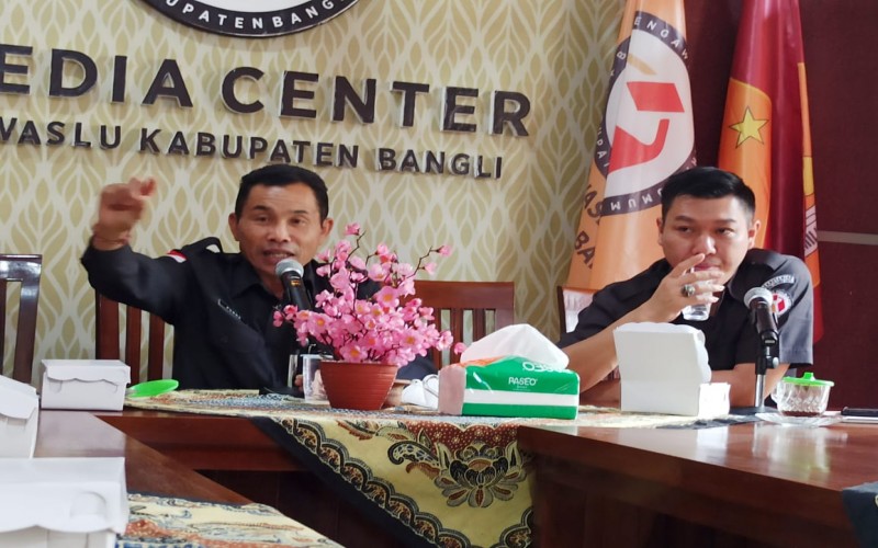 PEMILIH BERUMUR 17 TAHUN MENJADI PERHATIAN PENTING 