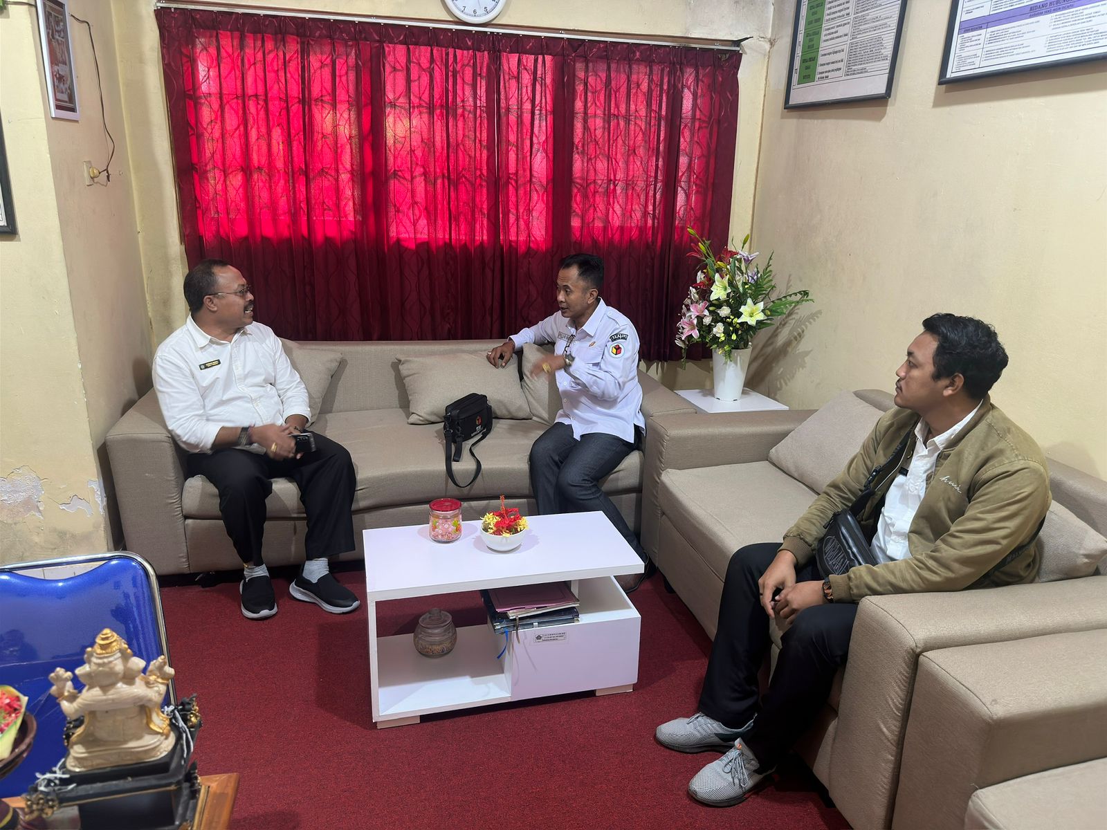 Sasar Pemilih Pemula, Bawaslu Bangli Perkuat Literasi Politik di Sekolah