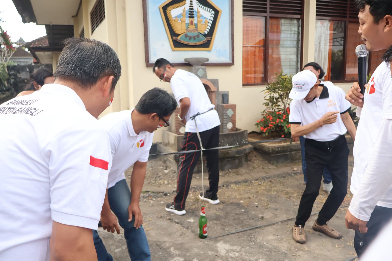 Seru dan Penuh Tawa, Bawaslu Bangli Gelar Lomba Meriahkan HUT RI ke-80