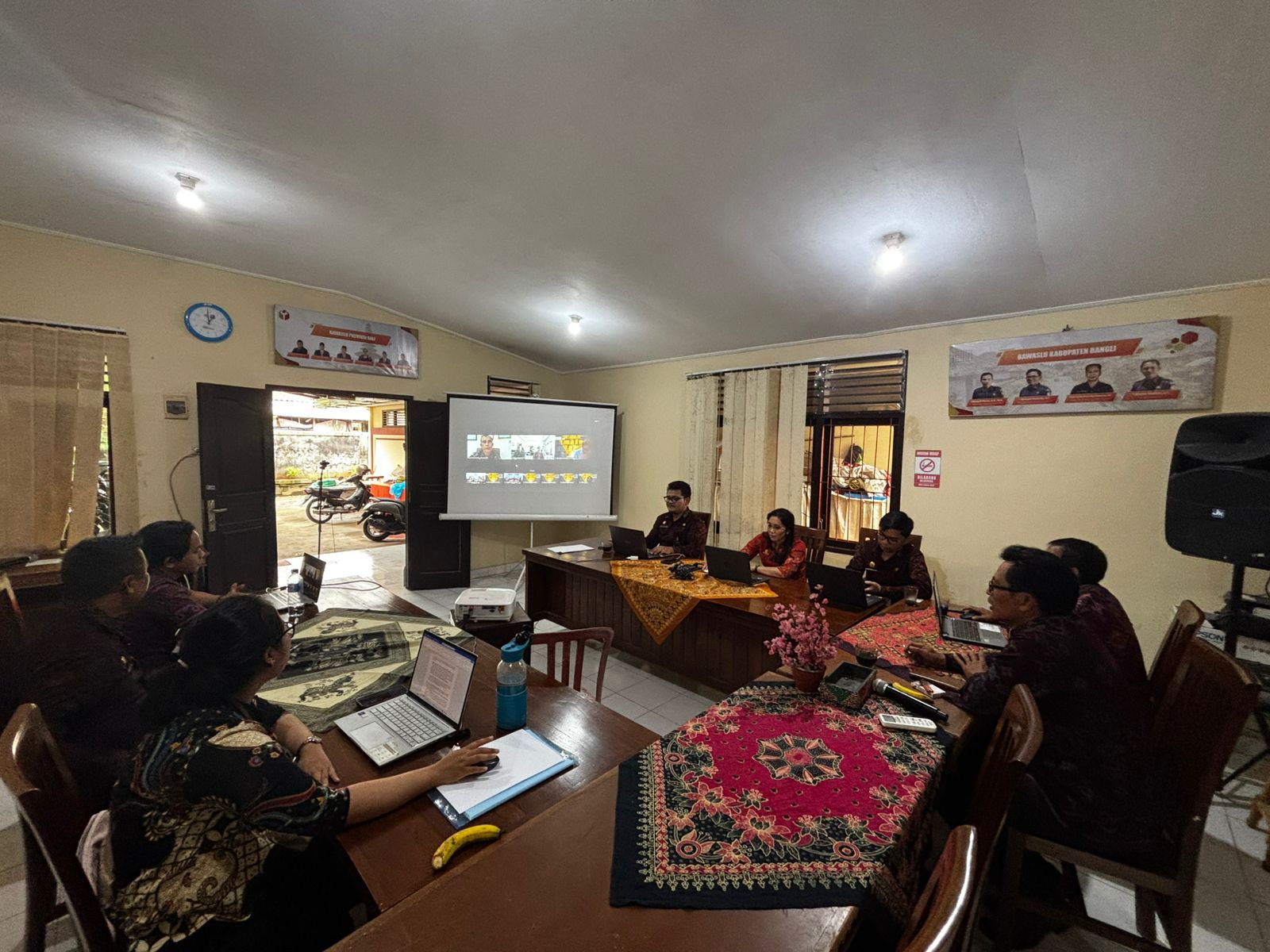 Dorong Profesionalisme Pengawas, Bawaslu Bangli Perkuat SDM lewat Bimtek Penanganan Pelanggaran