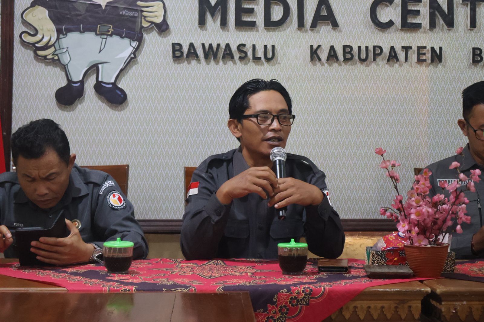 Perkuat Spirit Kelembagaan, Bawaslu Bangli Susun Jadwal dan Tema Ngabuburit Pengawasan