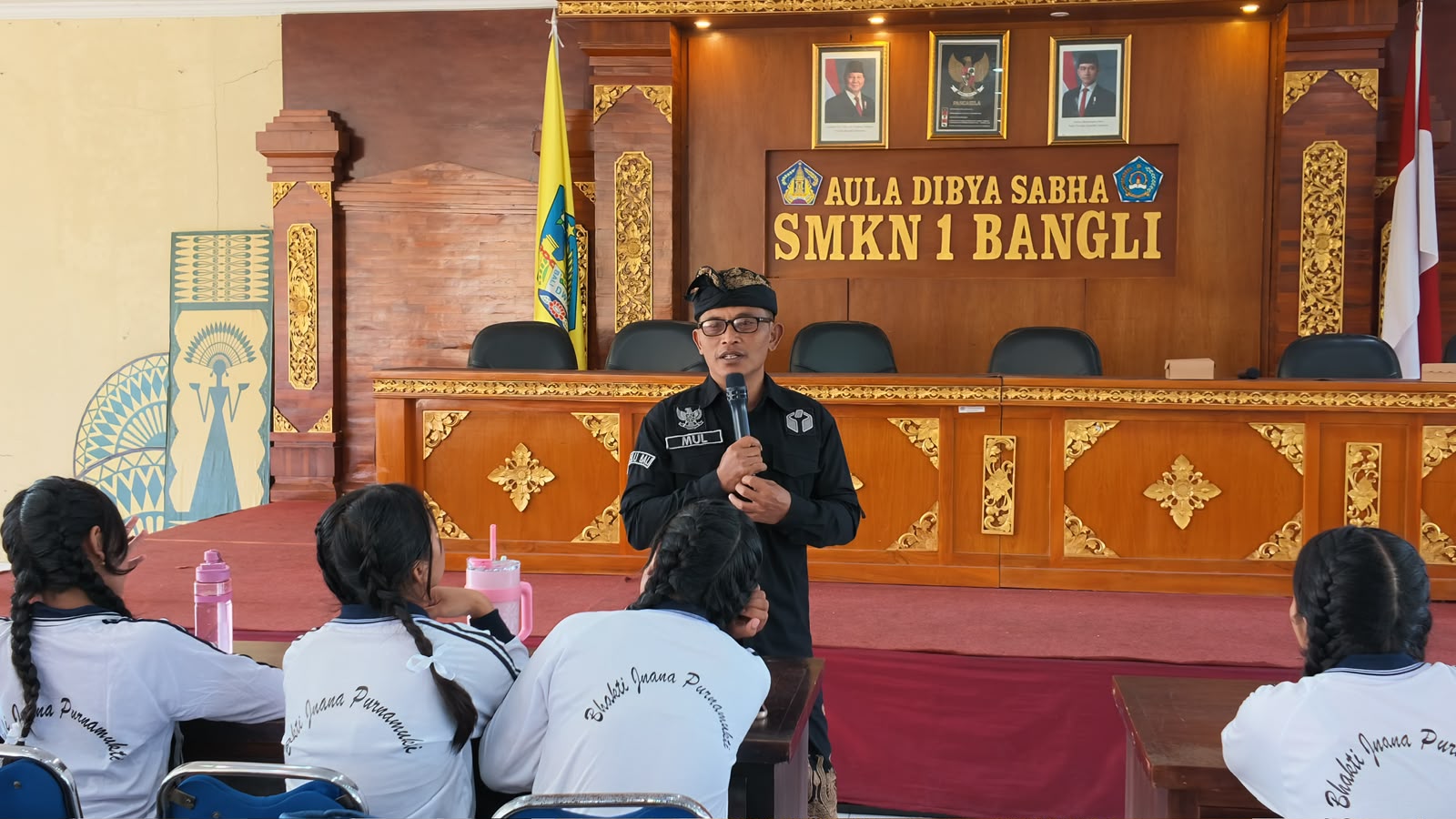 Melalui MPLS, Muliarta Tegaskan Demokrasi Dimulai dari Kepedulian Generasi Muda