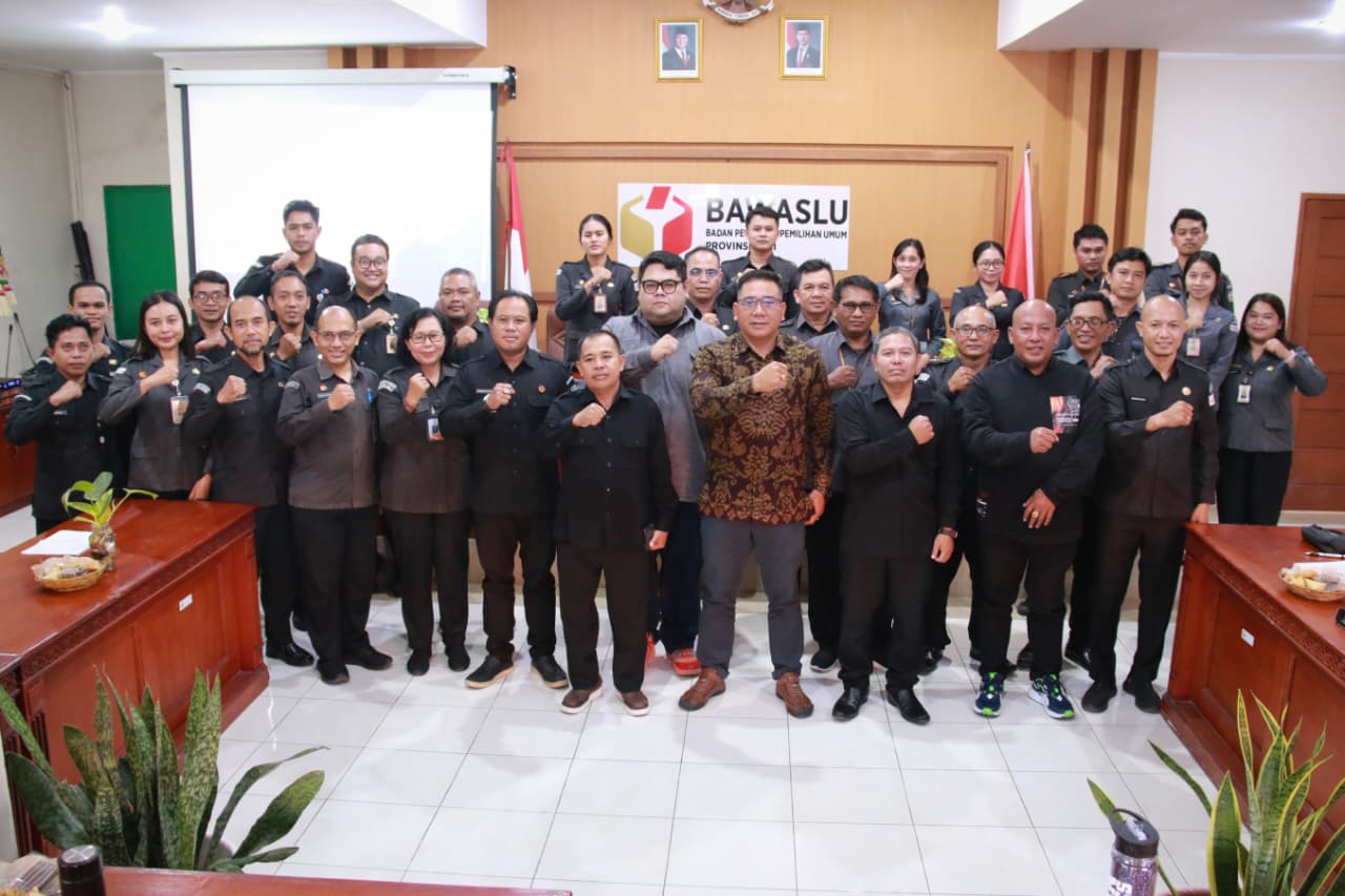Bawaslu Bangli Tingkatkan Kualitas Layanan Informasi Publik Melalui Verifikasi SAQ