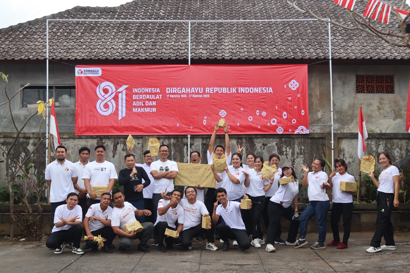 Seru dan Penuh Tawa, Bawaslu Bangli Gelar Lomba Meriahkan HUT RI ke-81