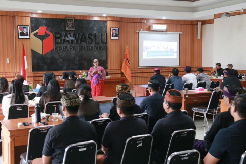 Rapat Kehumasan bertajuk “Pemantauan Publikasi dan Pemberitaan Bawaslu Kabupaten/Kota Tahun 2026”