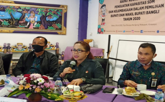 ANTISIPASI CORONA, KETUA BAWASLU BALI MINTA JAJARAN PASTIKAN PPDP PERIKSA SUHU TUBUH SEBELUM COKLIT