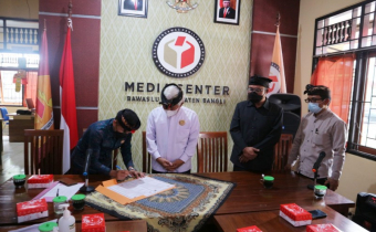 Gaungkan Pengawas Pemilu Partisipatif, Bawaslu dan MDA di Bangli Jalin Kerja Sama