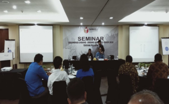 MENYONGSONG PILKADA 2020, BAWASLU BALI LAKSANAKAN SEMINAR EKSEMINASI UNDANG-UNDANG NO.10 TAHUN 2016 