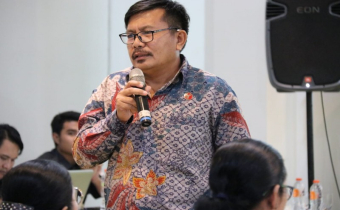 RUDIA BAWASLU BALI SAMPAIKAN 10 KOMPETENSI YANG HARUS DIMILIKI PENGAWAS PEMILU