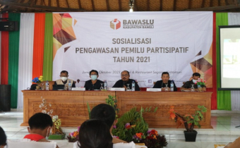 Sosialisasi Pengawasan Partisipatif, Bawaslu Bangli Paparkan Peran Penting Generasi Muda Awasi Pemilu