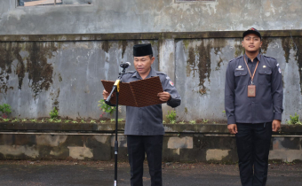 Lewat Apel Pagi, Purna Ajak Jajaran Bawaslu Bangli Jaga Disiplin dan Soliditas