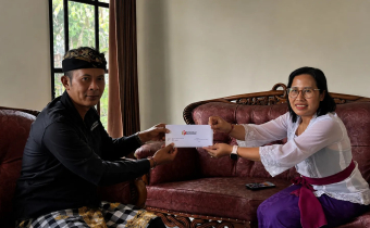 Bangli, Bawaslu Bangli — Anggota Bawaslu Kabupaten Bangli, Putu Gede Pertama Pujawan, menyampaikan saran perbaikan kepada KPU Kabupaten Bangli berdasarkan hasil uji petik Pemutakhiran Data Pemilih Berkelanjutan (PDPB) Triwulan I Tahun 2026 yang menemukan sebanyak 58 data pemilih diduga telah meninggal dunia namun masih terdaftar dalam data pemilih, Kamis (21/5/2026). Dalam kesempatan tersebut, Pujawan juga mengingatkan pentingnya menjaga akurasi data pemilih sekaligus memperhatikan perlindungan data pribadi
