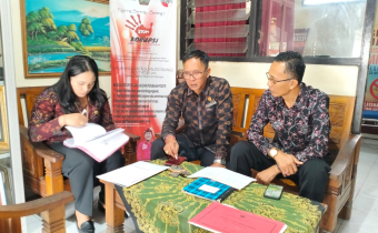 Konsolidasi Demokrasi di Abuan, Pujawan Soroti Data Pemilih dan Bahaya Hoaks