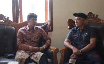 Dari Sekolah untuk Demokrasi: Menyiapkan Generasi Kritis dan Partisipatif