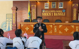 Melalui MPLS, Muliarta Tegaskan Demokrasi Dimulai dari Kepedulian Generasi Muda