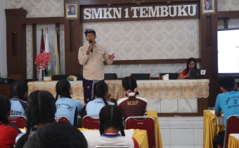 Hoaks Ancam Demokrasi, Generasi Muda Harus Jadi Pemilih Cerdas